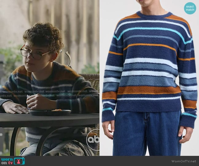 Mode of One Relaxed Fit Long Sleeve Fuzzy Striped Crewneck Sweater worn by Christopher Diaz (Gavin McHugh) on 9-1-1