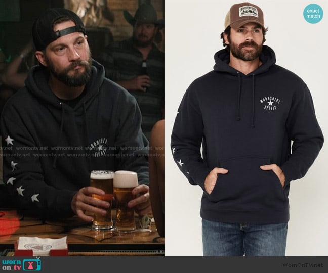 Moonshine Spirit Eagle Star Graphic Hooded Sweatshirt worn by Pete Calvin (Logan Marshall-Green) on Marshals