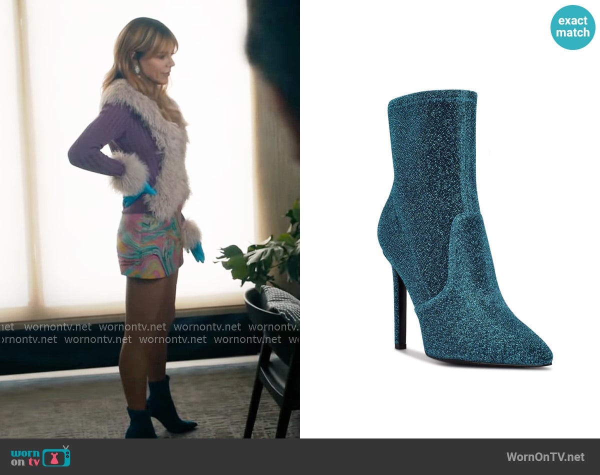 Nine West Teoy Boots in Blue Glitter worn by Morgan Gillory (Kaitlin Olson) on High Potential