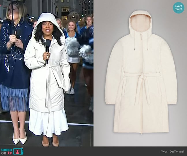 Rains Lohja Long Insulated Curve Jacket in Dune worn by Sheinelle Jones on Today