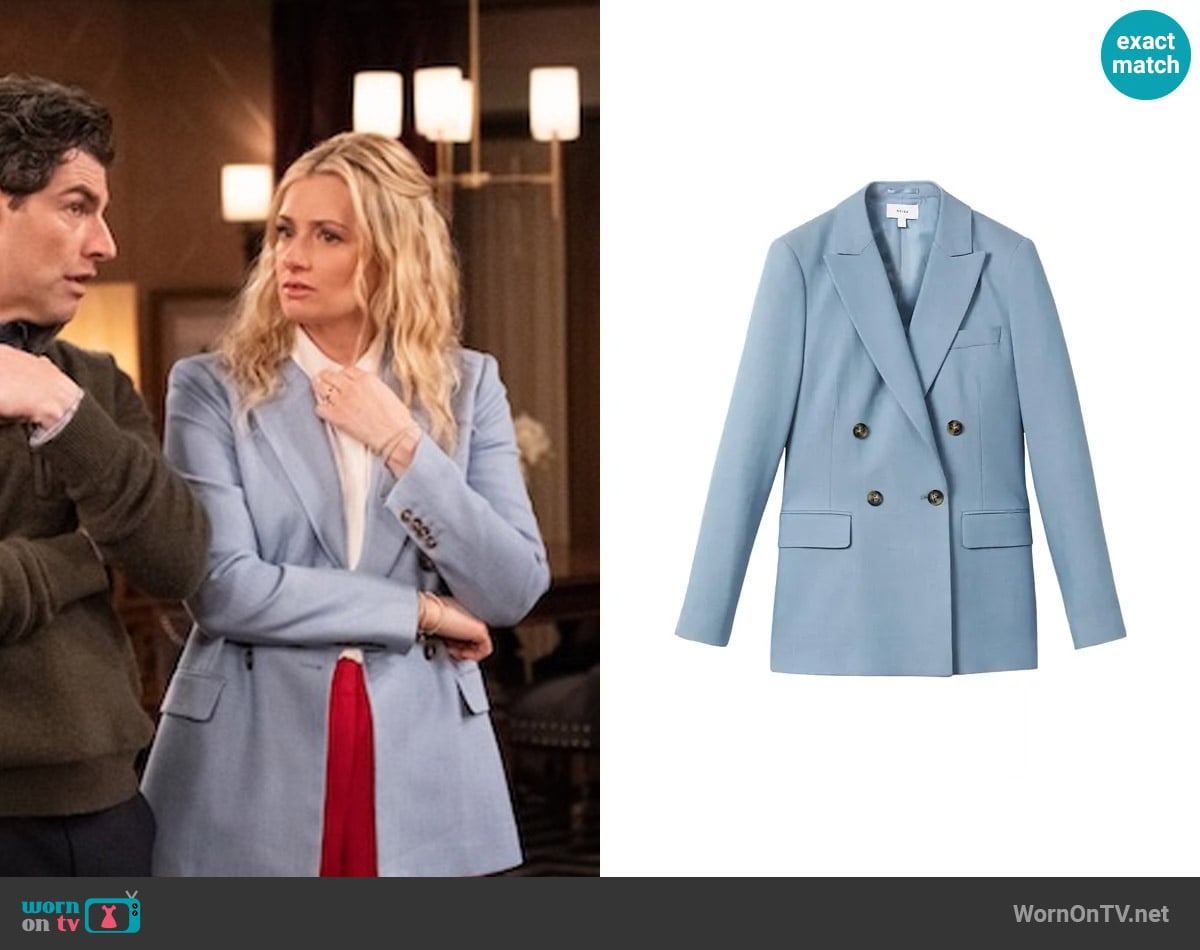 Reiss June Double Breasted Blazer worn by Gemma (Beth Behrs) on The Neighborhood