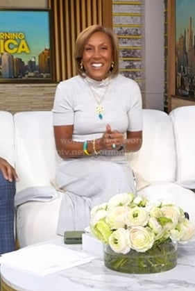 Robin’s grey ribbed mock neck dress on Good Morning America