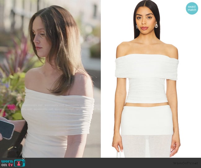 Mikayla’s white off shoulder top on SLOMW