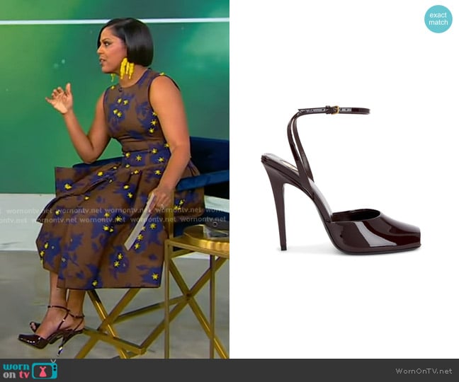 Tamron’s brown open toe pumps on Tamron Hall Show Tamron’s brown open toe pumps on Tamron Hall Show