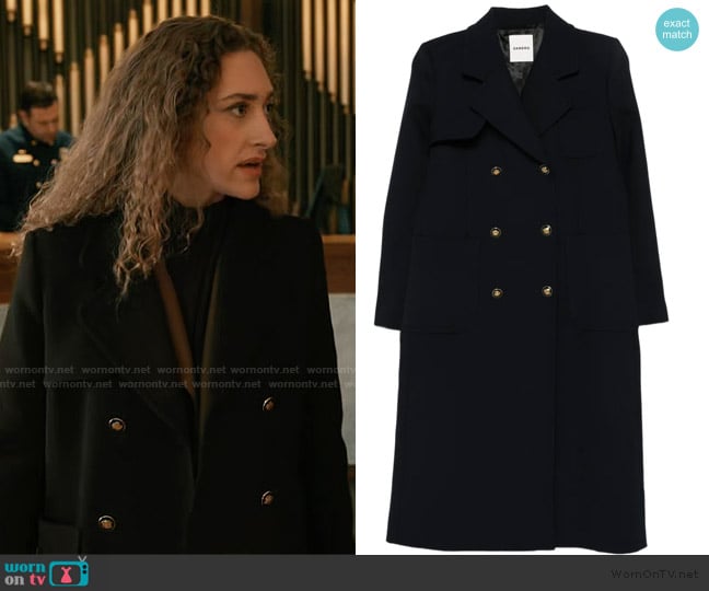 Samantha’s navy double breasted coat on Elsbeth