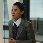 Sarah’s black contrast collar top and blazer on Matlock