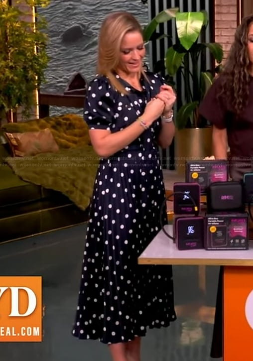 Sara’s blue polka dot print dress on The View