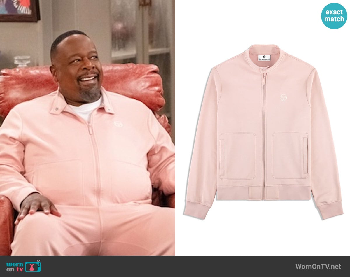 Sergio Tacchini Sandro Track Jacket in Pale Mauve worn by Calvin (Cedric The Entertainer) on The Neighborhood