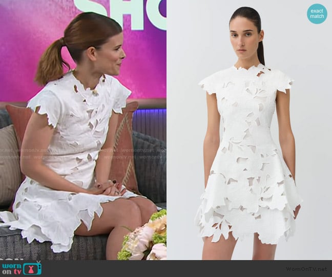 Kate Mara’s white lace mini dress on The Kelly Clarkson Show