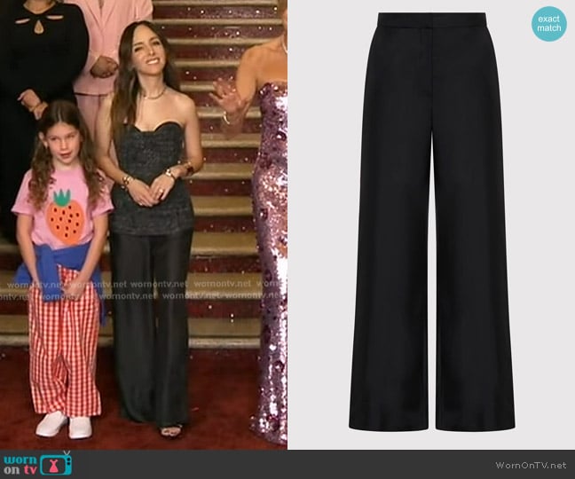 Lilliana Vazquez’s black pants on GMA Lilliana Vazquez’s black pants on GMA