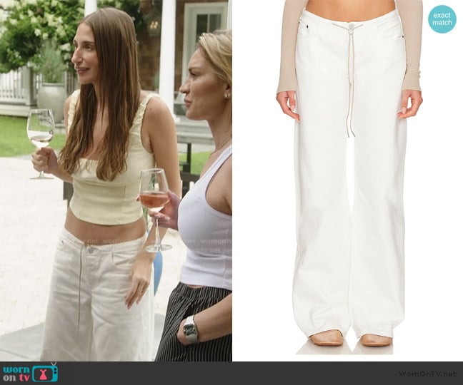 Still Here Cool Jeans in Milk worn by Amanda Batula on Summer House