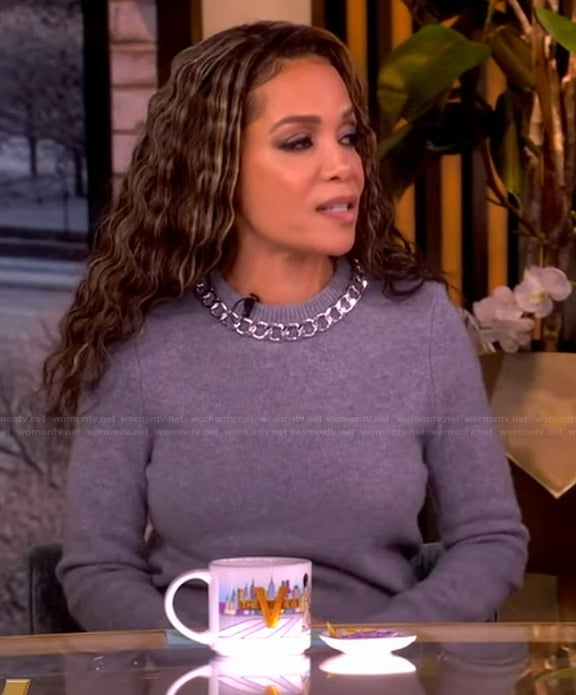 Sunny’s gray sweater with chain detail on The View