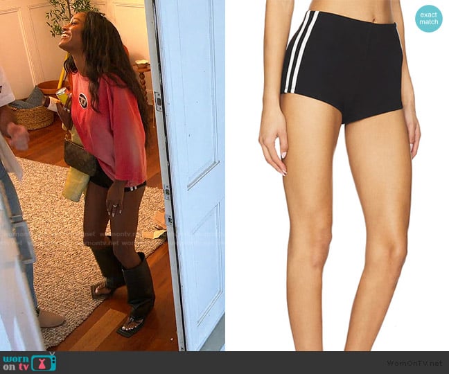 Superdown Lucy Short worn by Ciara Miller on Summer House