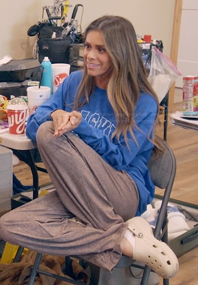 Taylor's blue sweatshirt on The Secret Lives of Mormon Wives