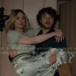 Tia’s green short sleeve cardigan and floral skirt on 9-1-1