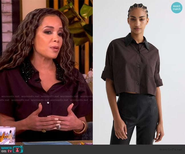 Sunny’s embellished collar top on The View