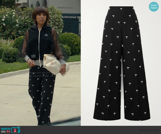 Valentino Garavani Bow-embellished wool and silk-blend twill wide-leg pants worn by Eleanor (Kerry Washington) on Imperfect Women