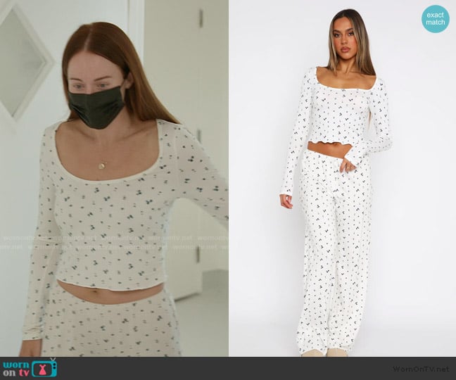 Whitney’s white floral top and pant set on SLOMW