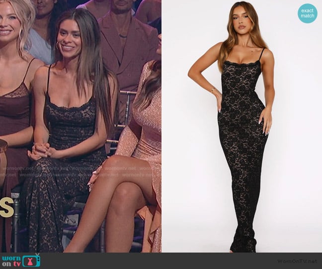 Taylor’s black lace dress on SLOMW