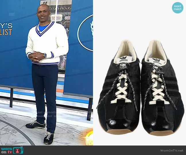 Dr. Ian Smith’s black sneakers on Today