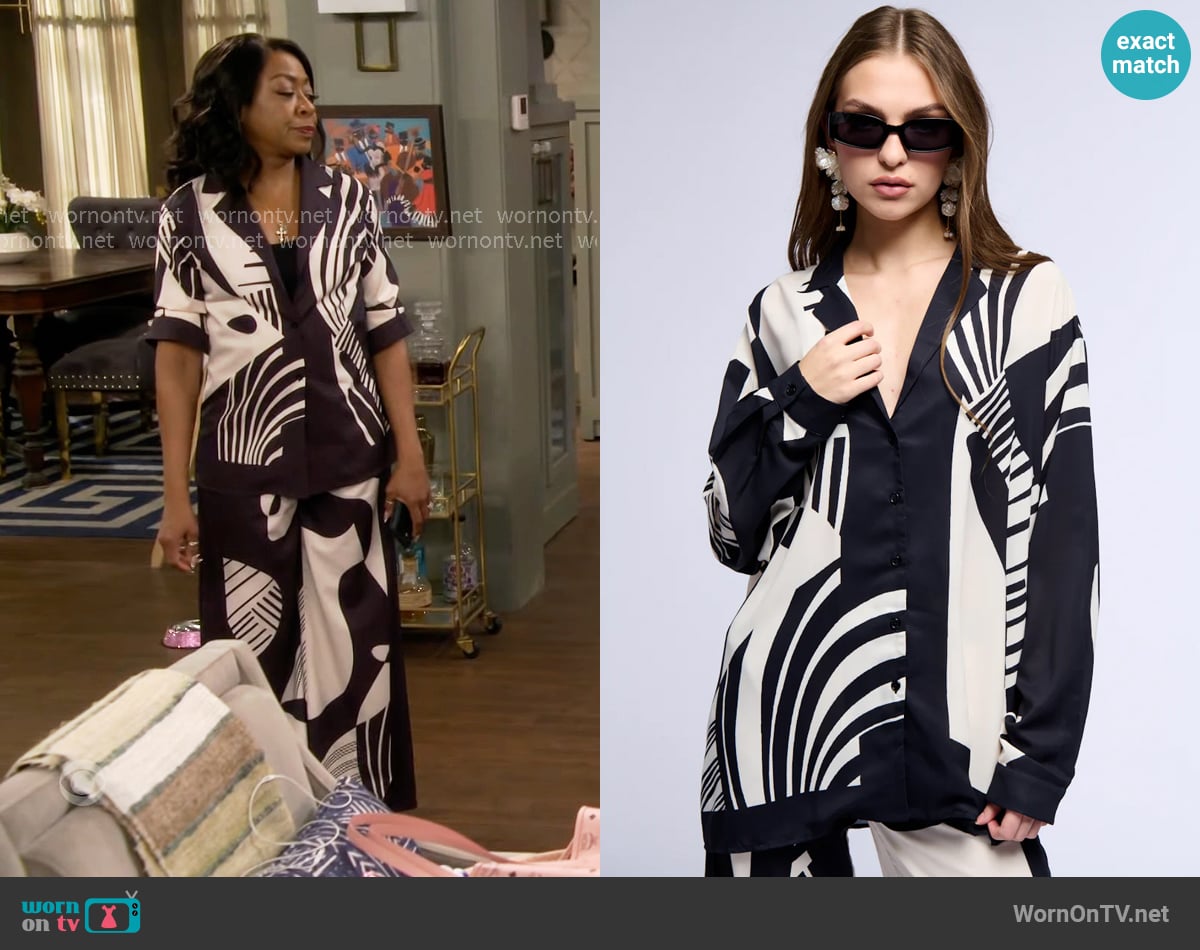 Akira Sweet Life Printed Button Down Shirt worn by Tina Butler (Tichina Arnold) on The Neighborhood