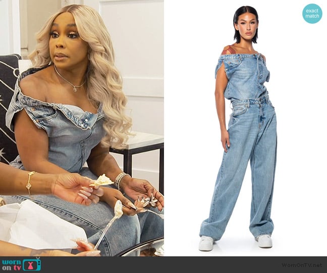 Akira The Way I Want Off Shoulder Denim Top worn by Phaedra Parks on The Real Housewives of Atlanta
