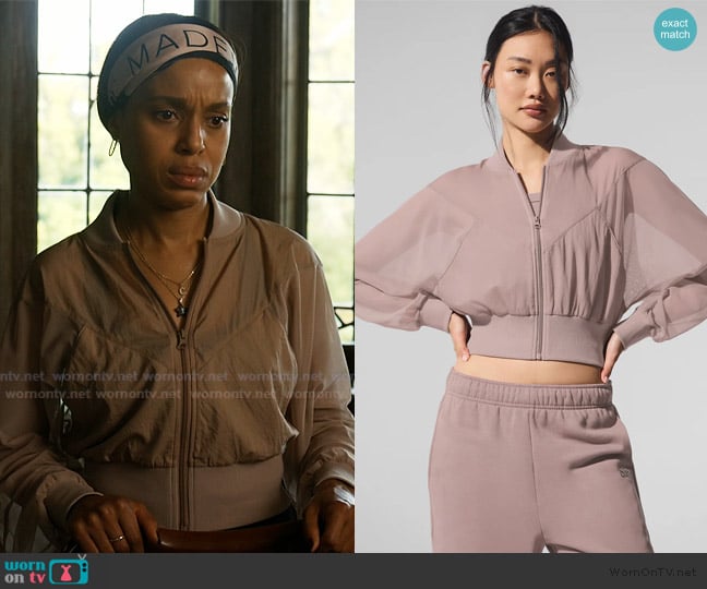 Alo  Cropped Air It Out Bomber worn by Eleanor (Kerry Washington) on Imperfect Women