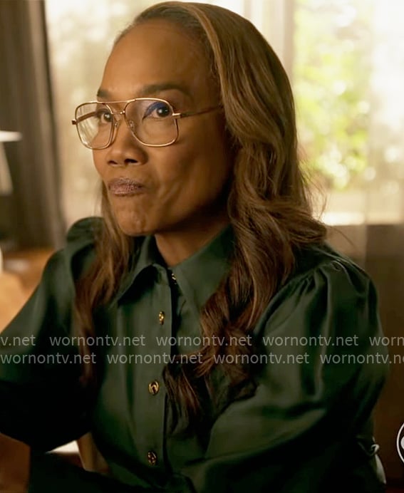 Amanda's green button front blouse on Will Trent