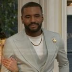 Andre’s sage green Easter suit on Beyond the Gates