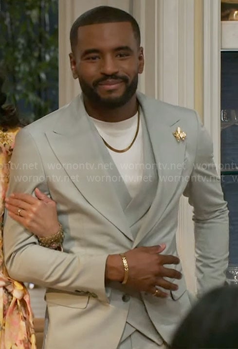 Andre’s sage green Easter suit on Beyond the Gates