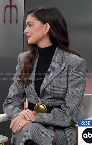 Anne Hathaway’s grey plaid blazer and skirt on Good Morning America