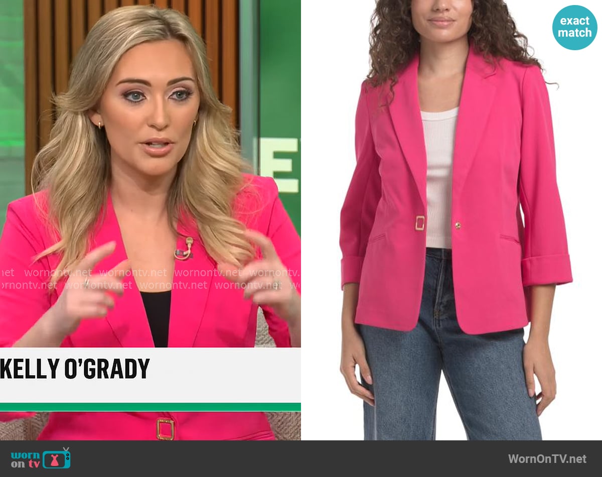 Kelly O’Grady’s pink blazer with square button on CBS Mornings