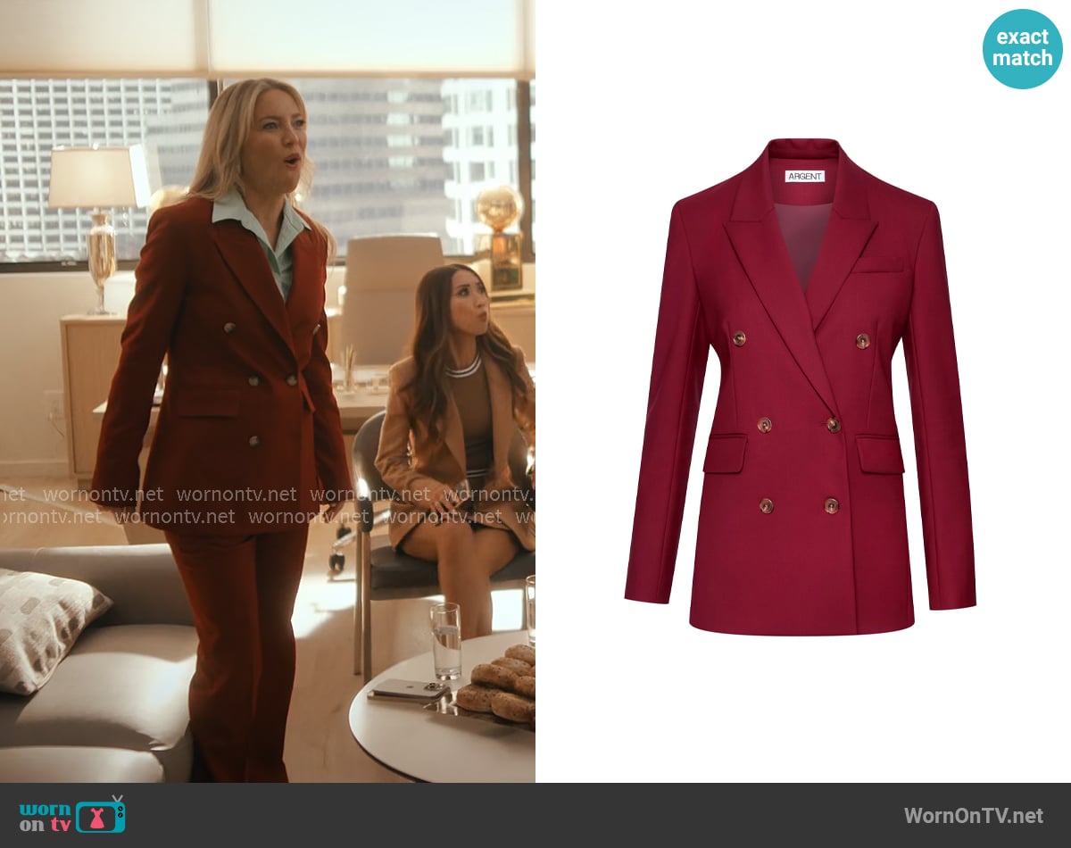 Isla’s dark red blazer on Running Point