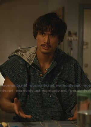 Austin’s blue surf poncho on Beef