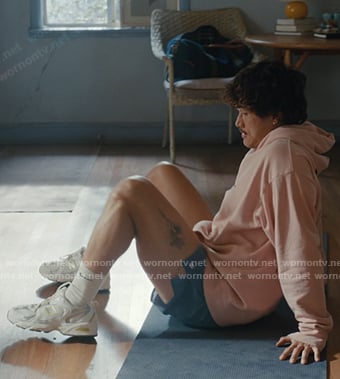 Austin’s pink print hoodie on Beef