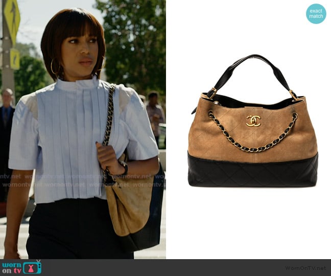 Chanel Suede Calfskin Shiny Lambskin Quilted Small Coco Base Shopping Bag Beige Black worn by Eleanor (Kerry Washington) on Imperfect Women