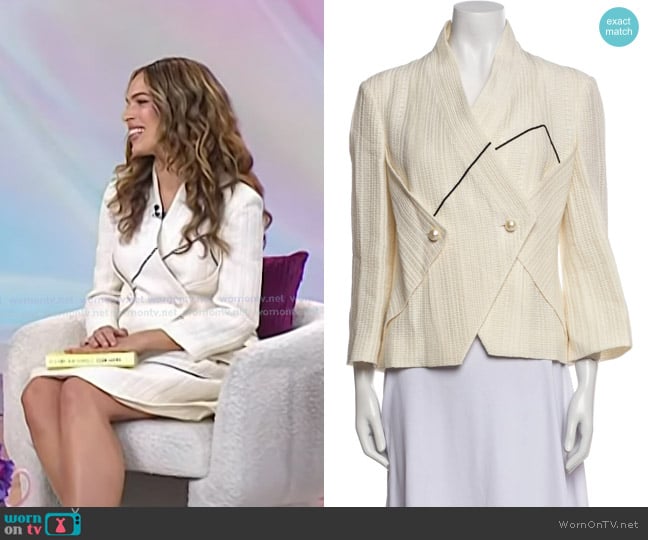 Chanel Vintage Blazer worn by Cleo Wade on Today
