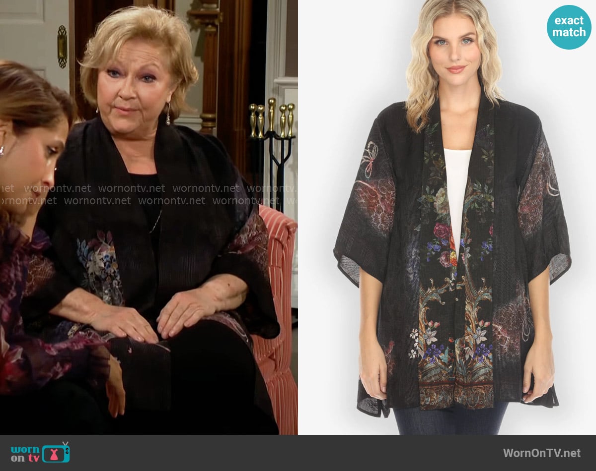 Citron Reversible Vintage Kimono Art / Baroque Garden Silk Kimono worn by Traci Abbott (Beth Maitland) on The Young and the Restless