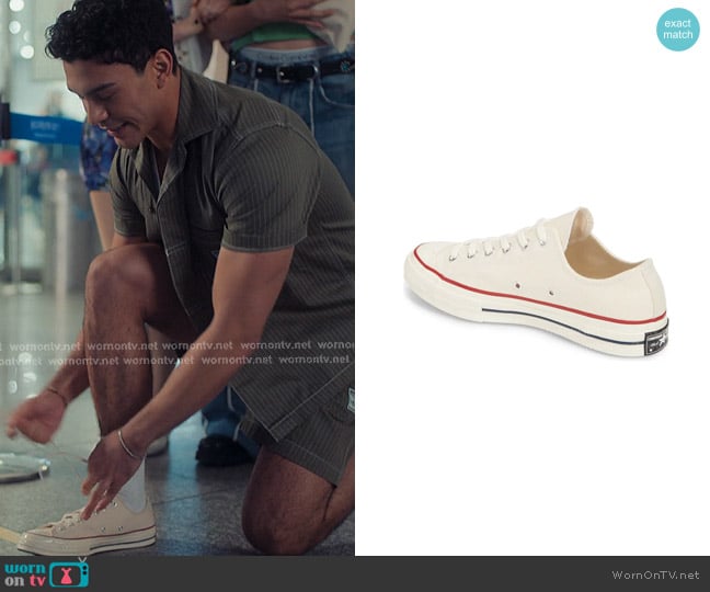 Q’s white sneakers on XO Kitty