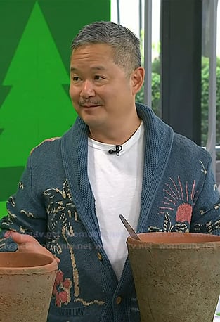 Danny Seo's blue printed shawl collar cardigan on Today