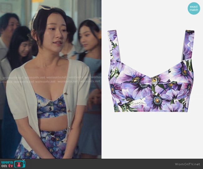 Dolce & Gabbana Cropped Anemone-Print Charmeuse Corset worn by Yuri Han (Gia Kim) on XO Kitty