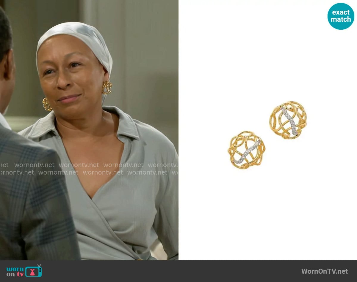 Donna Karan Plandome Chain Top Handle Leather Satchel in Cloud worn by Anita Dupree (Tamara Tunie) on Beyond the Gates