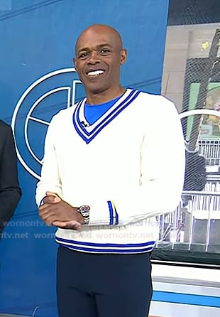 Dr. Ian Smith’s white v-neck cable knit sweater on Today