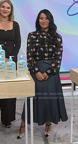 Dr. Sandra Lee’s black and white heel pumps on Today