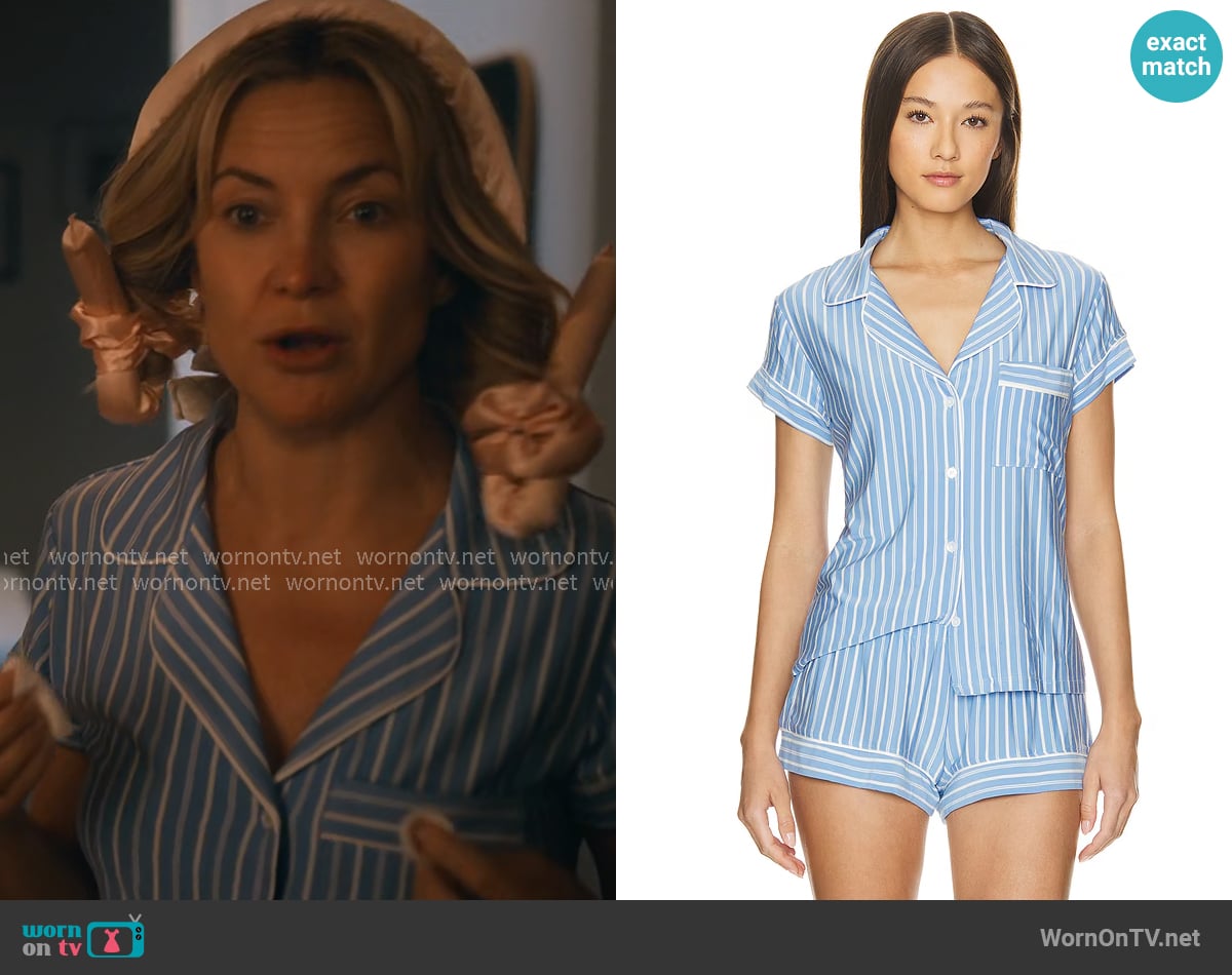 Eberjey Gisele Printed Shortie PJ Set in Vista Blue Ivory worn by Isla Gordon (Kate Hudson) on Running Point