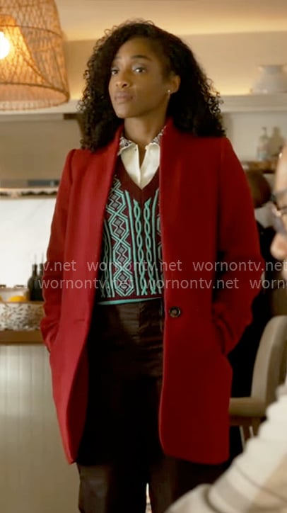 Faith's red coat on Will Trent