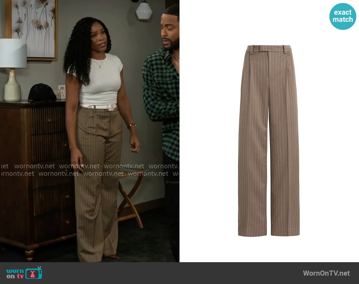 Favorite Daughter The Low Favorite Pants worn by Naomi Hamilton Hawthorne (Arielle Prepetit) on Beyond the Gates