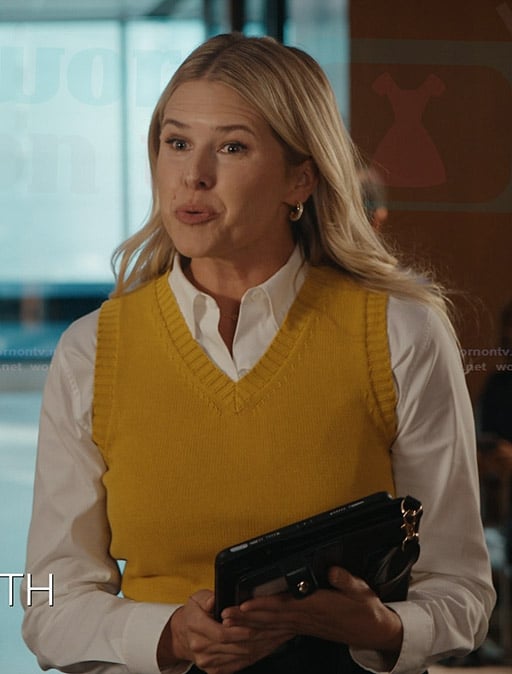 Gwen's yellow knit vest on Matlock