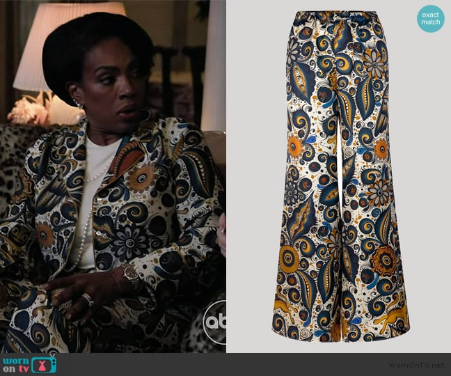 Heirlome Alvarez Nogal Trouser worn by Barbara Howard (Sheryl Lee Ralph) on Abbott Elementary