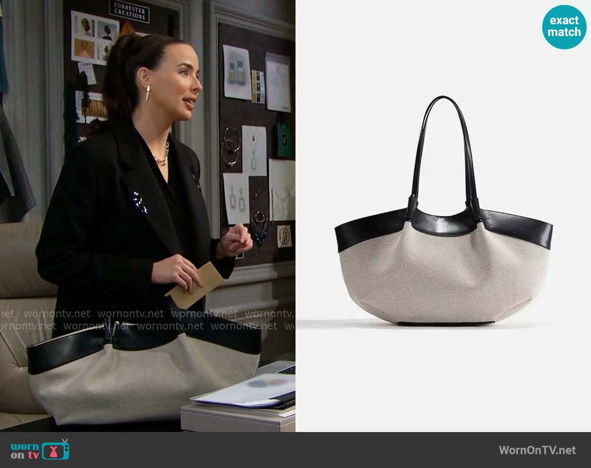 H&M Shopper with Pouch worn by Ivy Forrester (Ashleigh Brewer) on The Bold and the Beautiful